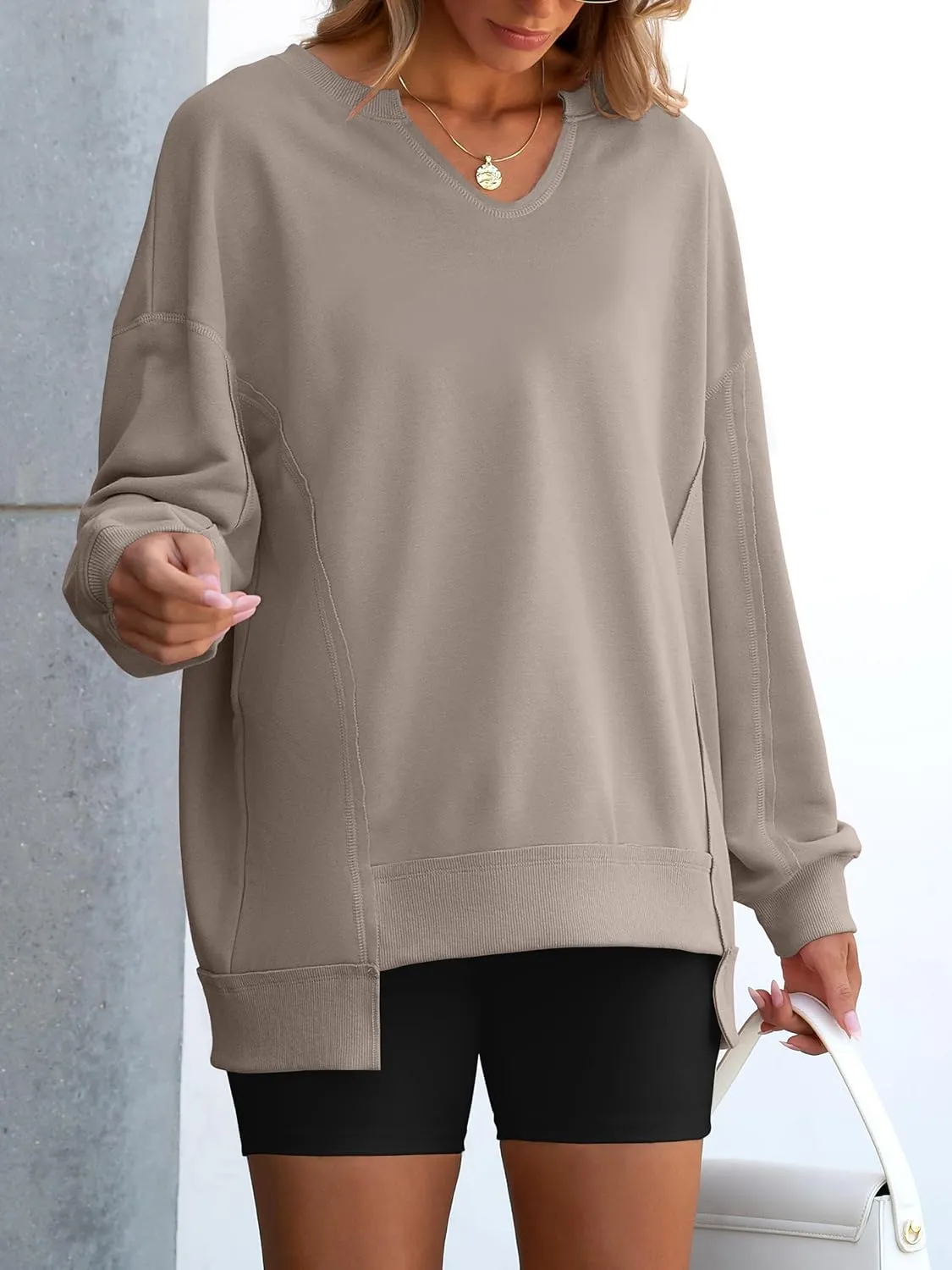 ANRABESS Womens Oversized Sweatshirts V Neck Long Sleeve Tunic Lightweight Pullover Shirts 2025 Fall Tops Teen Girls Outfits