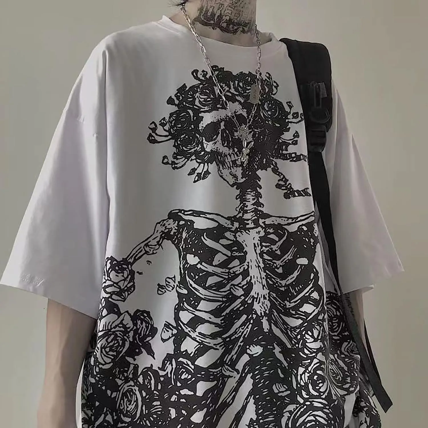 Gothic Casual Loose Oversized T-Shirt Harajuku Street Trend Men and Women Personalized Print Rock Animation Punk
