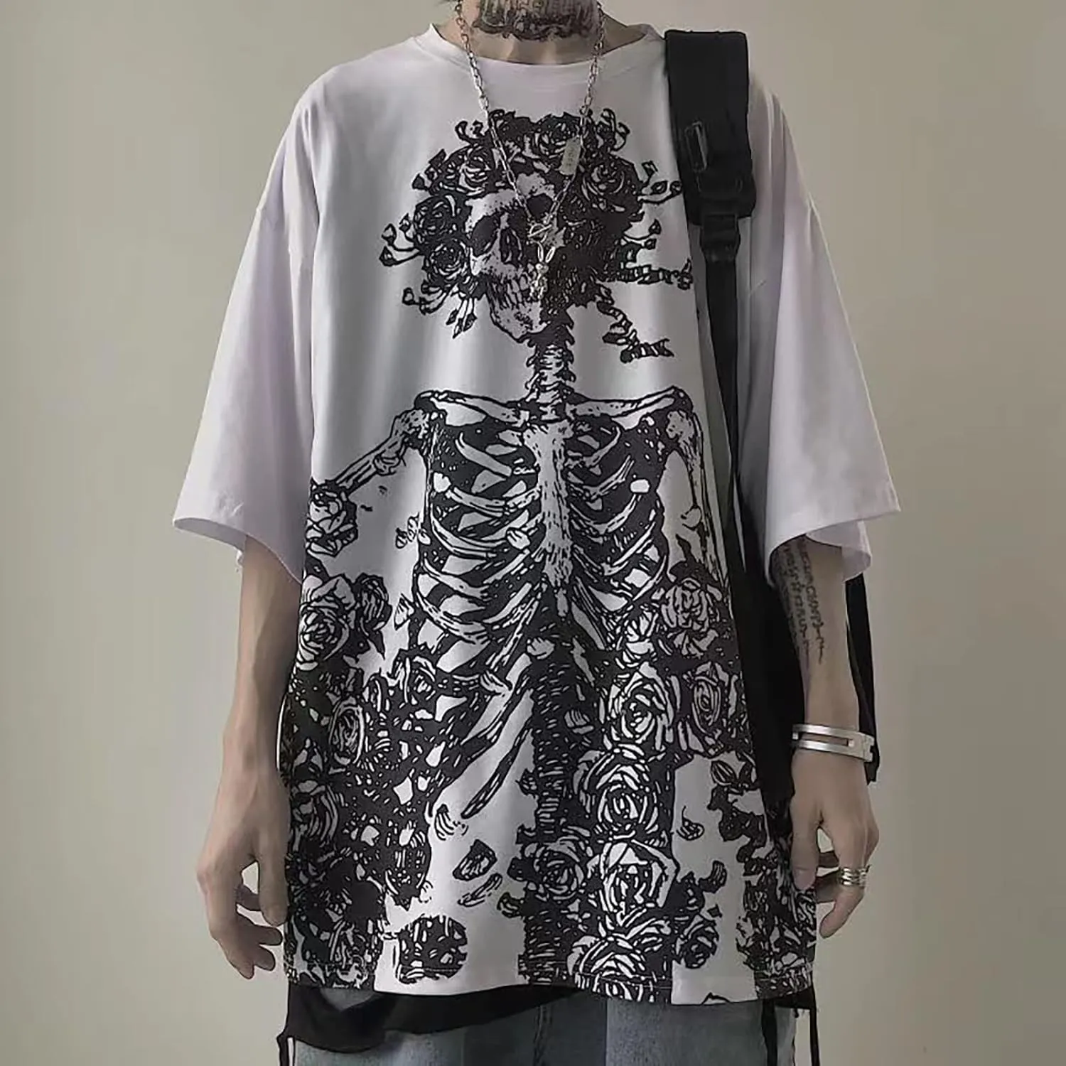 Gothic Casual Loose Oversized T-Shirt Harajuku Street Trend Men and Women Personalized Print Rock Animation Punk