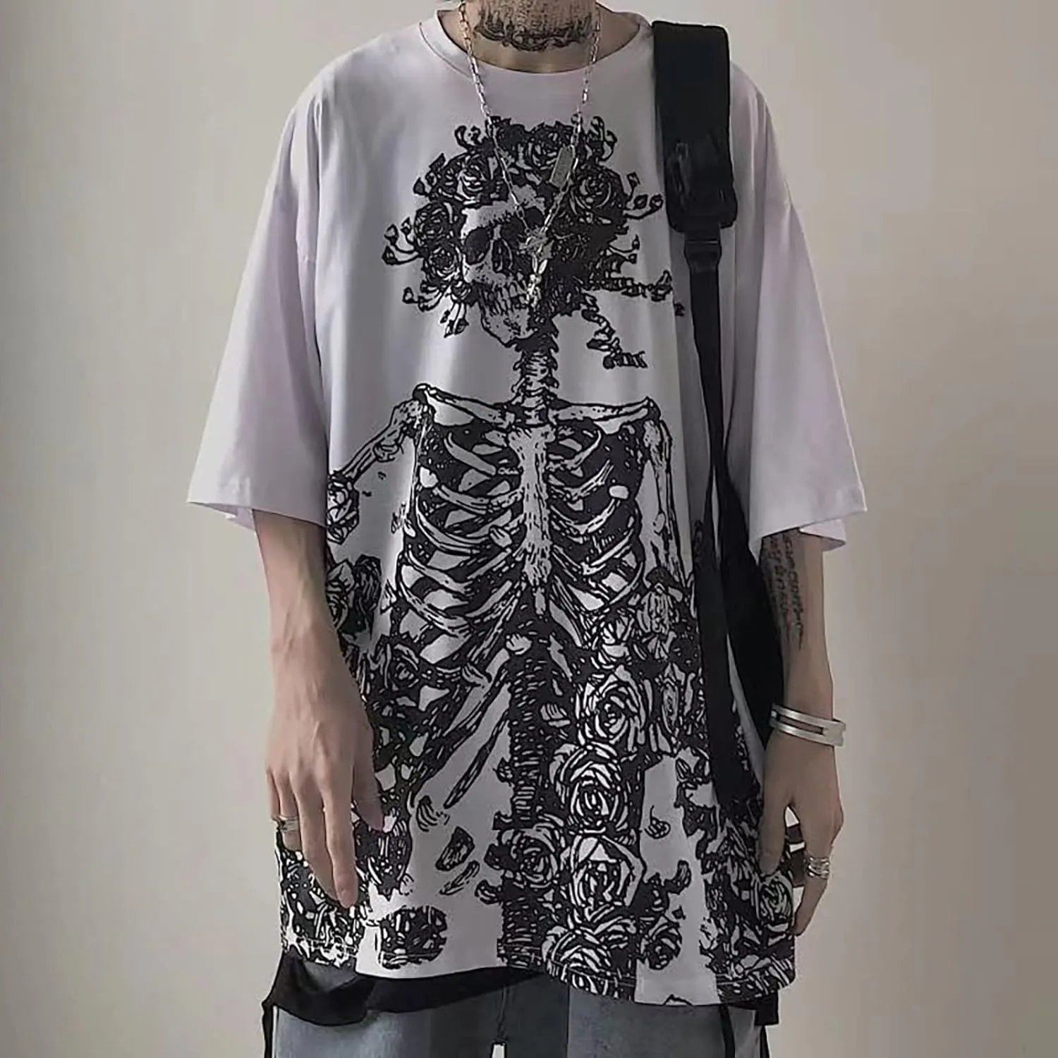 Gothic Casual Loose Oversized T-Shirt Harajuku Street Trend Men and Women Personalized Print Rock Animation Punk