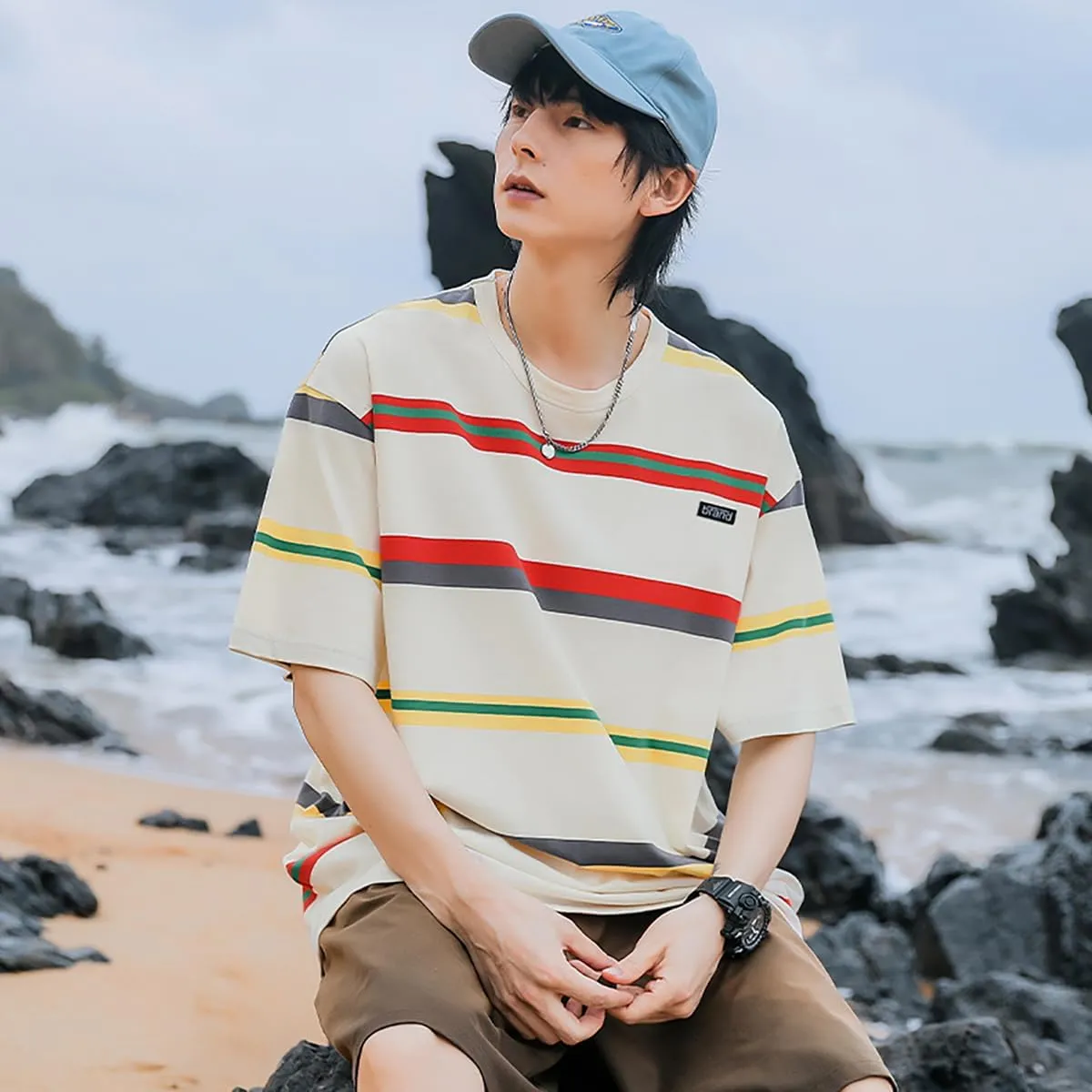 Gothic Casual Loose Oversized T-Shirt Harajuku Street Trend Men and Women Wearing Printed Stripes for Couples