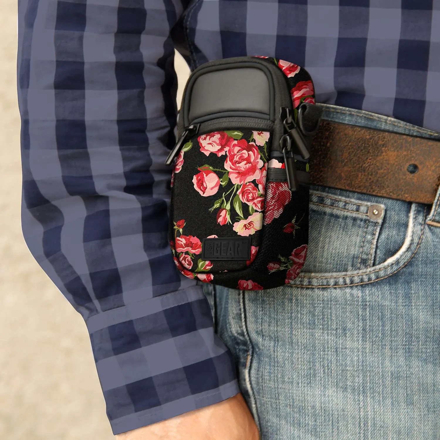 USA Gear Compact Camera Case Point & Shoot Camera Bag with Accessory Pockets, Rain Cover & Shoulder Strap Works W/Sony CyberShot, Canon PowerShot ELPH, Nikon COOLPIX, Olympus & More