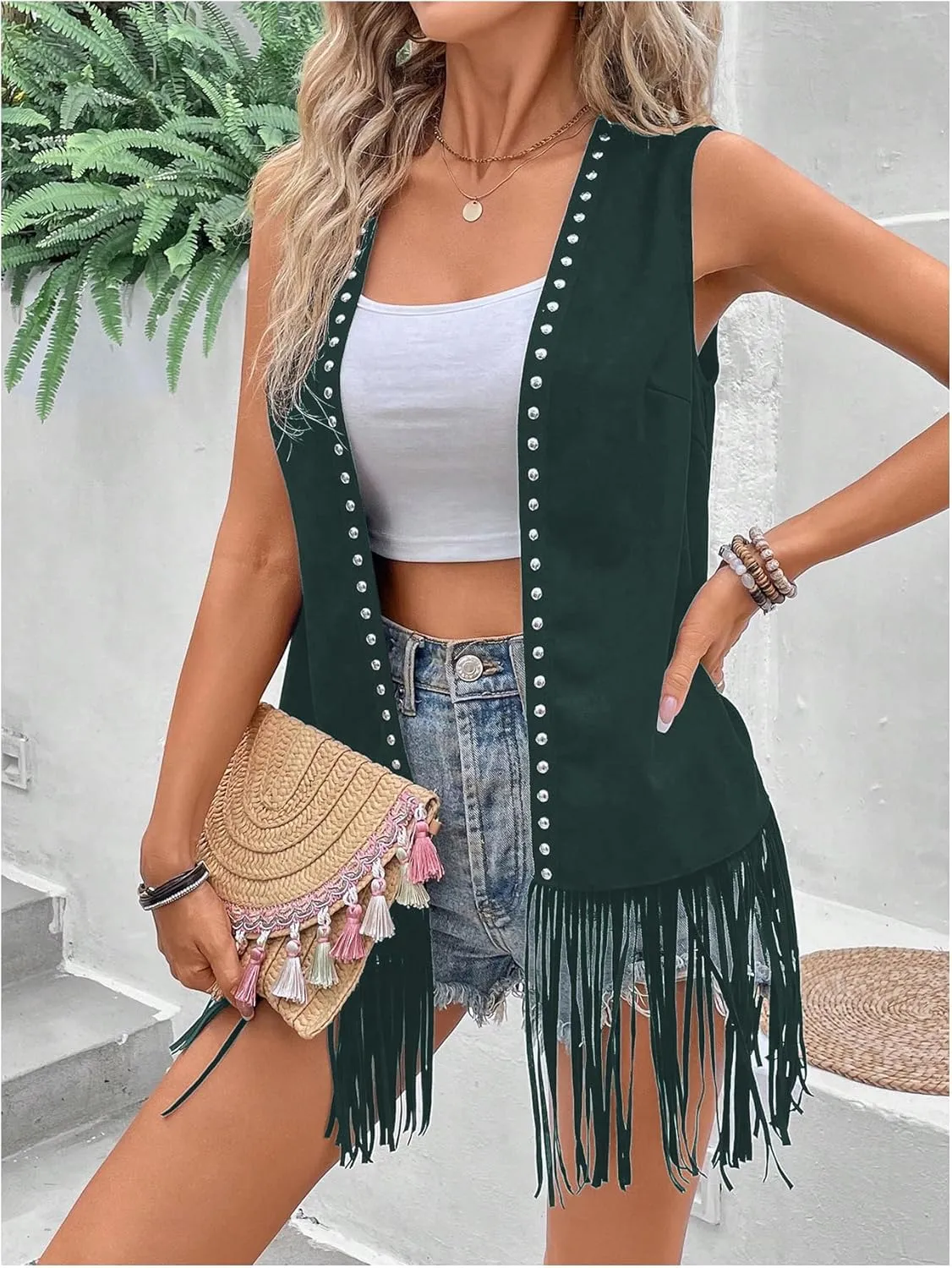 Verdusa Women's Fringe Vest Cardigan 70s Hippie Rivets Tassel Sleeveless Studded Jacket
